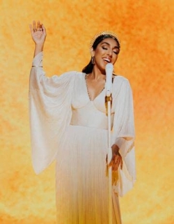 Rupi Kaur Live Rupi Kaur Live
